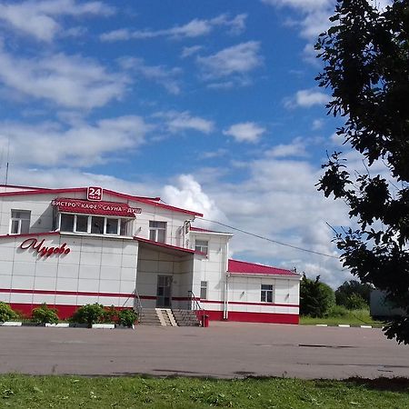 Motel Chudovo Chudovo  Exterior photo