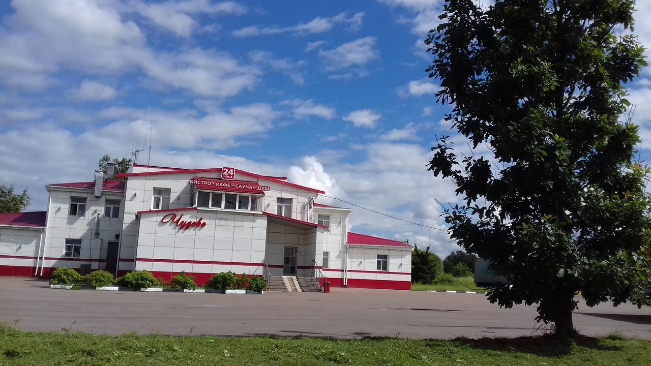 Motel Chudovo Chudovo  Exterior photo